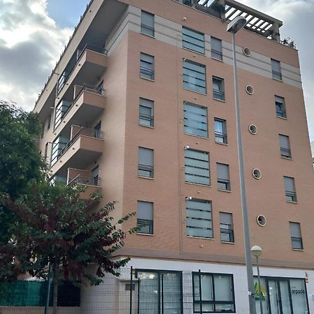 Malaga Campus Apartment Parking Included Eksteriør bilde