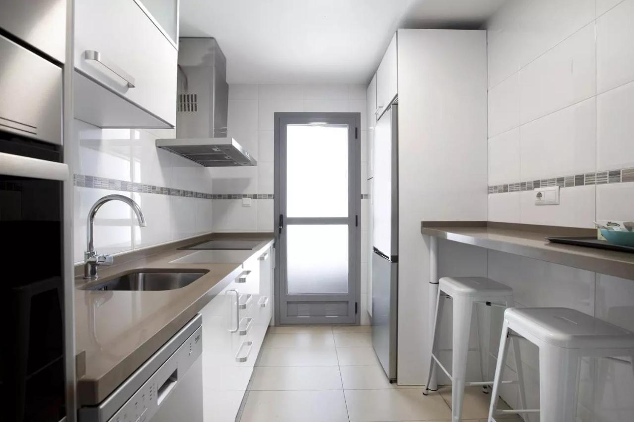 Malaga Campus Apartment Parking Included Eksteriør bilde